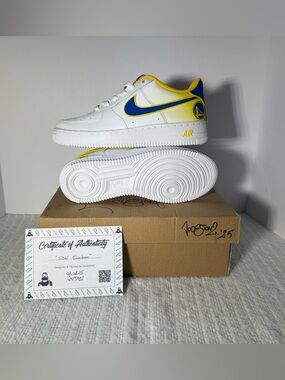 💙Custom Hand-Painted Basketball Sneakers 💛